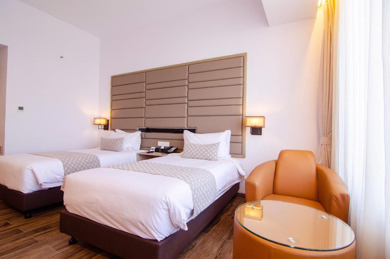 Best Western Sks Chattogram Ćottogram Zewnętrze zdjęcie