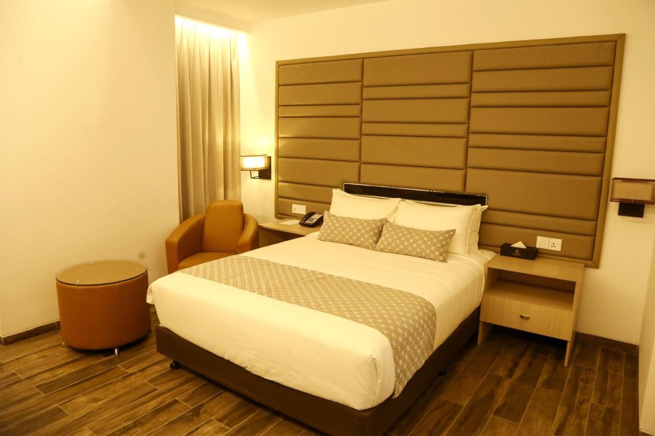 Best Western Sks Chattogram Ćottogram Zewnętrze zdjęcie